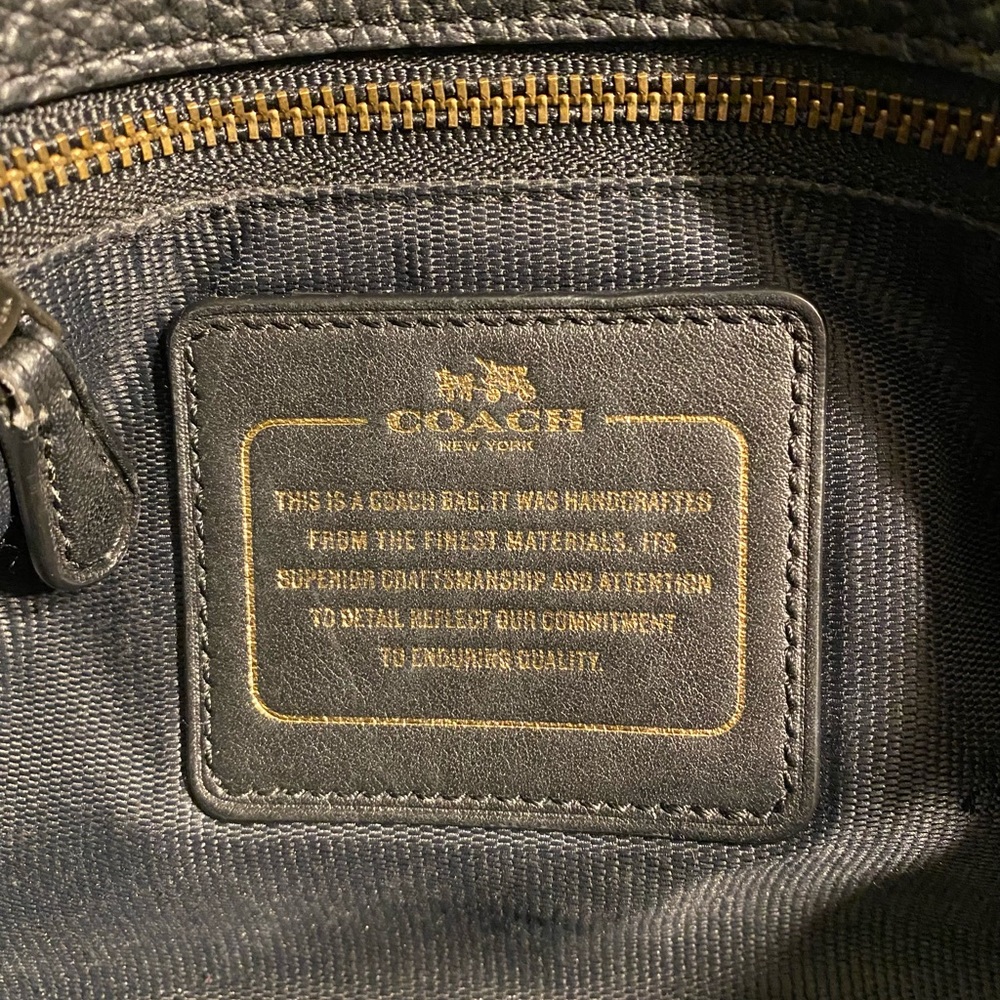 Coach Dakotah Fringe Crossbody w/ dust bag. - Picture 4 of 14